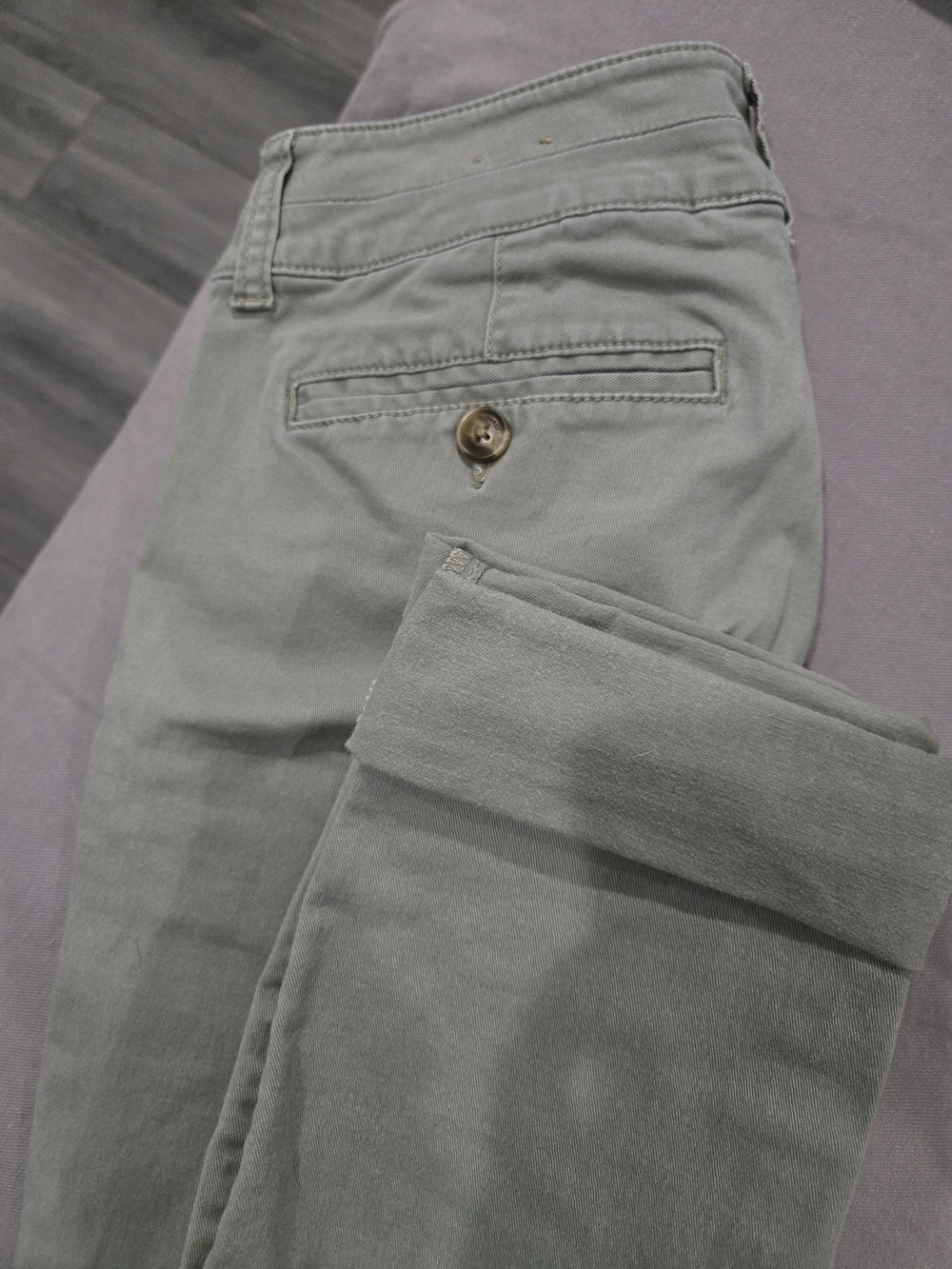 American Eagle Outfitters Olive Green Slim Chinos